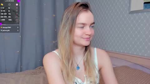 moon_puzzles online show from December 5, 2025, 7:32 pm