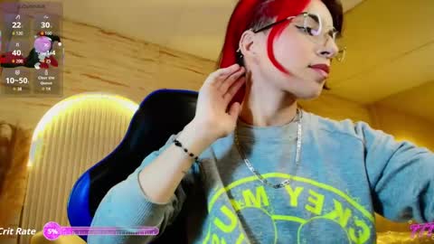 Snapshot of moon_red_r chatting on June 8, 2026, 12:38 pm Moon online show from June 8, 2026, 12:38 pm