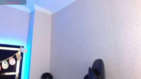 Moon Water   online show from April 4, 2026, 11:18 am