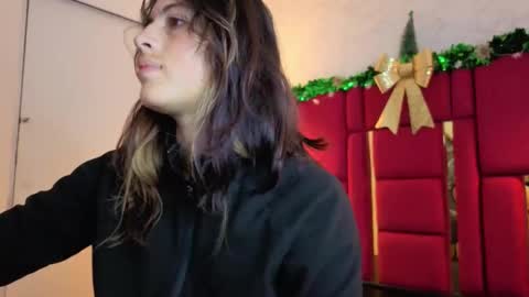 Winy online show from December 18, 2025, 11:16 am