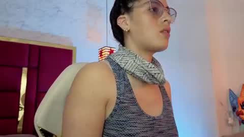 Snapshot of moon_winy chatting on July 8, 2026, 11:58 am Winy online show from July 8, 2026, 11:58 am