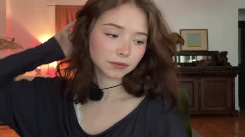 Snapshot of moonfaced_ chatting on May 24, 2026, 2:33 pm Ann online show from May 24, 2026, 2:33 pm