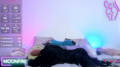 Nicky  online show from December 12, 2024, 1:49 pm