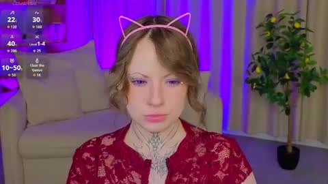 Snapshot of moonhaze_ chatting on June 9, 2026, 7:31 am Erica online show from June 9, 2026, 7:31 am