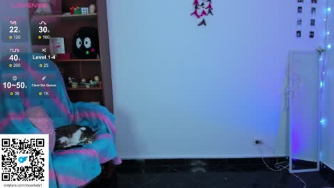 MOON  online show from January 25, 2025, 1:21 am