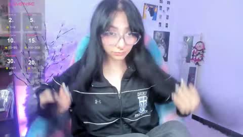 MOON  online show from December 19, 2025, 6:31 am