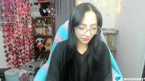 MOON  online show from April 12, 2026, 3:22 am