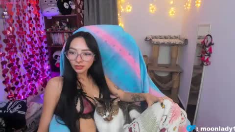 MOON  online show from April 18, 2026, 2:26 am