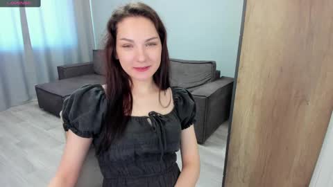 moonmila23 online show from March 1, 2025, 5:09 am
