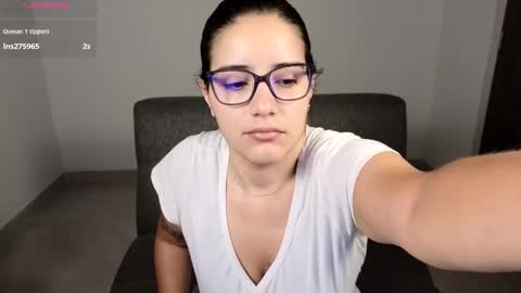 Moon Woman online show from September 10, 2025, 8:14 am