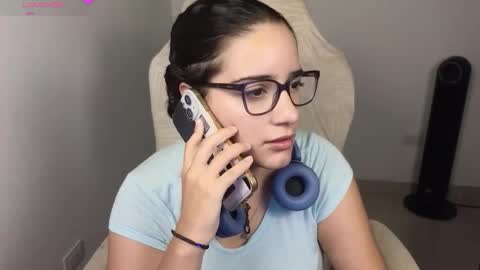 Moon Woman online show from November 15, 2025, 1:25 am