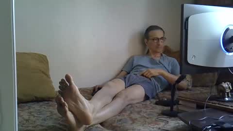 Snapshot of moovurey16 chatting on December 22, 2025, 3:58 am Alex online show from December 22, 2025, 3:58 am