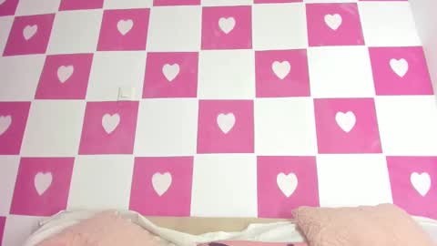 moraazul online show from February 22, 2025, 3:12 am