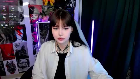 Morana online show from October 7, 2025, 1:58 am