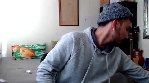 Abelardo online show from October 2, 2025, 6:15 pm