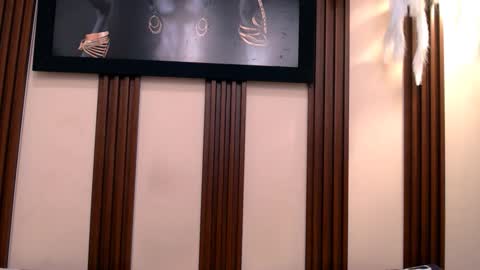 alexia online show from February 12, 2026, 7:42 pm