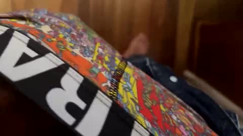 Me online show from October 19, 2025, 6:03 am