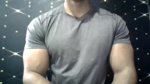 moreno1muscular online show from March 11, 2025, 1:23 pm