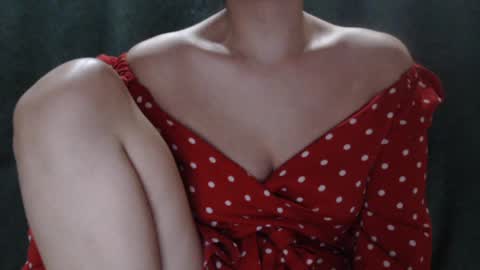 monika online show from March 5, 2025, 8:42 pm