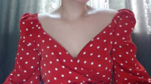 monika online show from November 9, 2025, 4:33 am