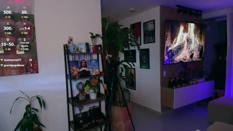 Snapshot of morgan_hiller chatting on July 29, 2026, 1:15 am online show from July 29, 2026, 1:15 am
