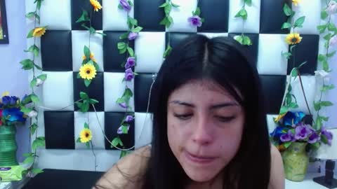 morganasmit_ online show from January 16, 2025, 1:25 pm