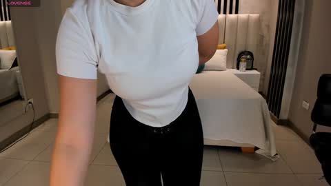 Snapshot of morganhicks chatting on January 25, 2025, 11:55 am Morgan Hicks online show from January 25, 2025, 11:55 am
