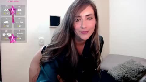 Snapshot of moriahhoe chatting on March 5, 2025, 7:27 pm Moriah online show from March 5, 2025, 7:27 pm