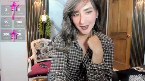 Snapshot of moriahhoe chatting on November 20, 2025, 7:24 pm Moriah online show from November 20, 2025, 7:24 pm