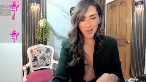 Snapshot of moriahhoe chatting on December 1, 2025, 7:08 pm Moriah online show from December 1, 2025, 7:08 pm