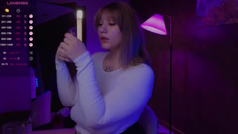 morvelyn online show from October 14, 2025, 5:03 pm