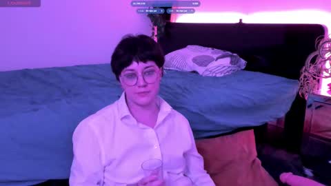 Cernos online show from September 20, 2025, 8:10 pm