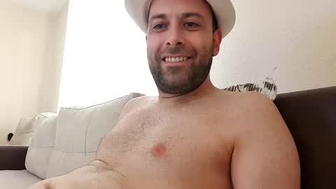 Snapshot of mostwanted7 chatting on September 17, 2025, 3:46 pm mostwanted7 online show from September 17, 2025, 3:46 pm