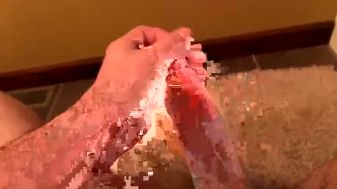 Snapshot of motomo12 chatting on February 6, 2025, 12:59 pm Henry online show from February 6, 2025, 12:59 pm