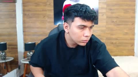 Mou Fly online show from November 20, 2025, 12:05 pm