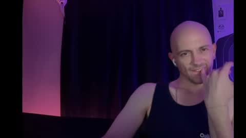 mount_vesuvius online show from April 20, 2026, 3:09 am