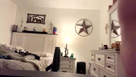 mountainboy06 online show from November 23, 2025, 5:51 am