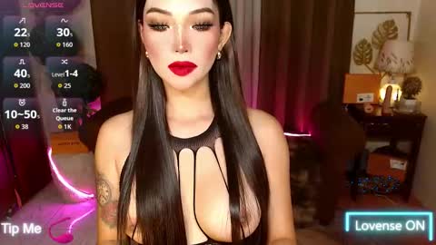 Snapshot of mouthwatering_ayesha chatting on October 3, 2025, 3:47 am mouthwatering_ayesha online show from October 3, 2025, 3:47 am