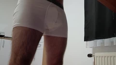 Snapshot of mr10069 chatting on November 24, 2025, 12:38 pm mr10069 online show from November 24, 2025, 12:38 pm