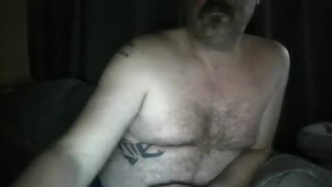 Snapshot of mr1bucket chatting on November 19, 2025, 2:44 am mr1bucket online show from November 19, 2025, 2:44 am