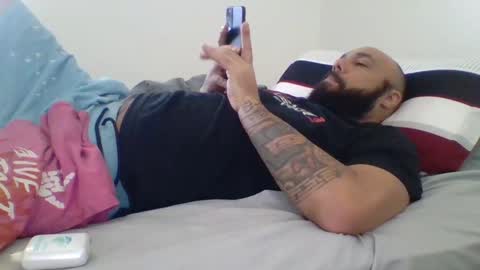 Mr8 online show from January 8, 2025, 8:07 pm