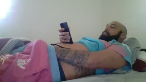 Mr8 online show from January 28, 2025, 9:19 pm