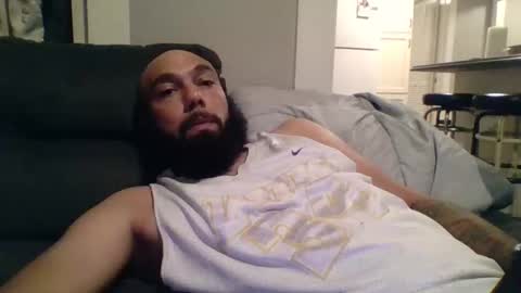 Mr8 online show from November 21, 2025, 1:26 am