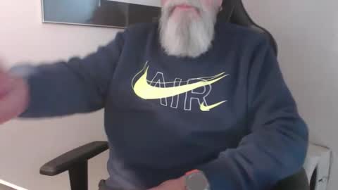 mr_boombastic2021 online show from February 14, 2026, 11:40 am