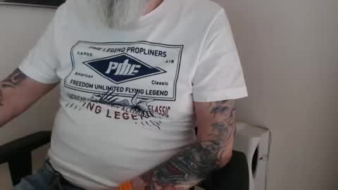 Snapshot of mr_boombastic2021 chatting on April 18, 2026, 9:24 am mr_boombastic2021 online show from April 18, 2026, 9:24 am