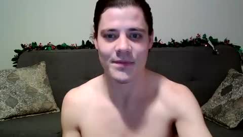 Snapshot of mr_deep1 chatting on December 21, 2025, 10:06 pm James online show from December 21, 2025, 10:06 pm