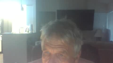 Snapshot of mr_earp2001 chatting on January 16, 2025, 4:18 pm Get on my Harley ... Headed down the Highway to HELL online show from January 16, 2025, 4:18 pm