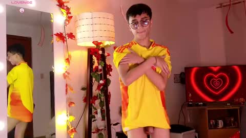 Mr Evans online show from February 13, 2025, 5:44 pm