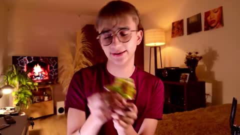 Mr Evans online show from September 11, 2025, 4:18 pm