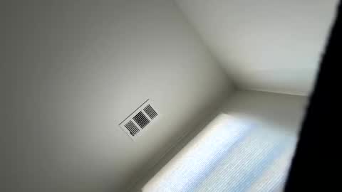 Hunter online show from February 3, 2026, 6:57 pm